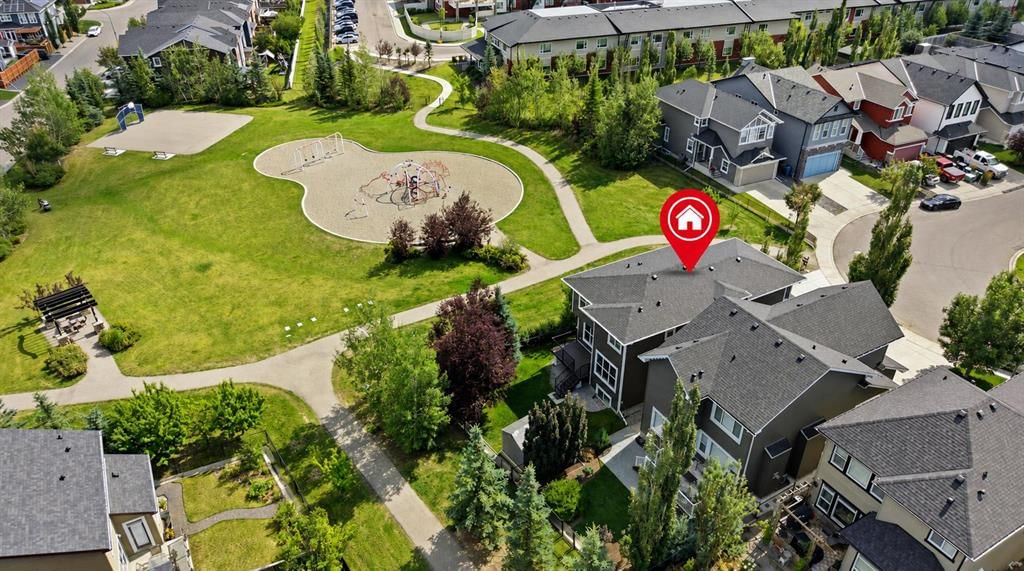141 Evanspark Gardens NW, Calgary — main listing photo