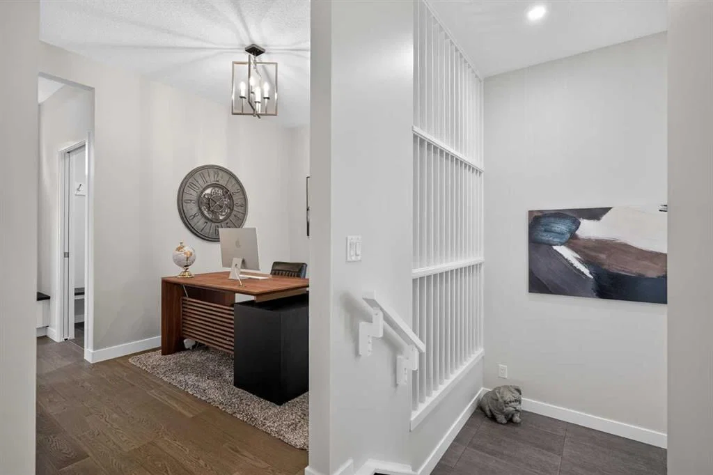 648 Legacy Woods Circle SE, Calgary — photo 4 of 50