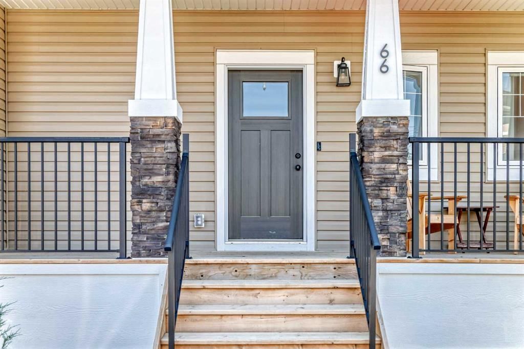 66 Rivercrest Common, Cochrane — photo 2 of 42