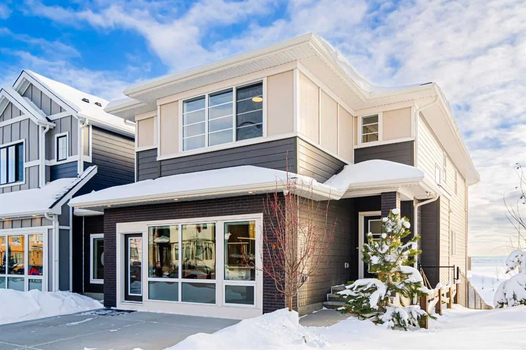 192 Buffaloberry Manor SE, Calgary — photo 2 of 41
