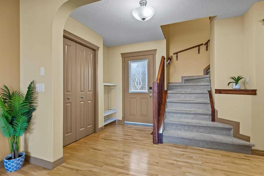 149 Everwoods Close SW, Calgary — photo 2 of 50