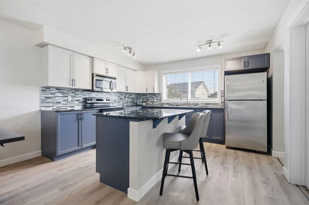 266 Kingsbridge Road SE, Airdrie — photo 5 of 23