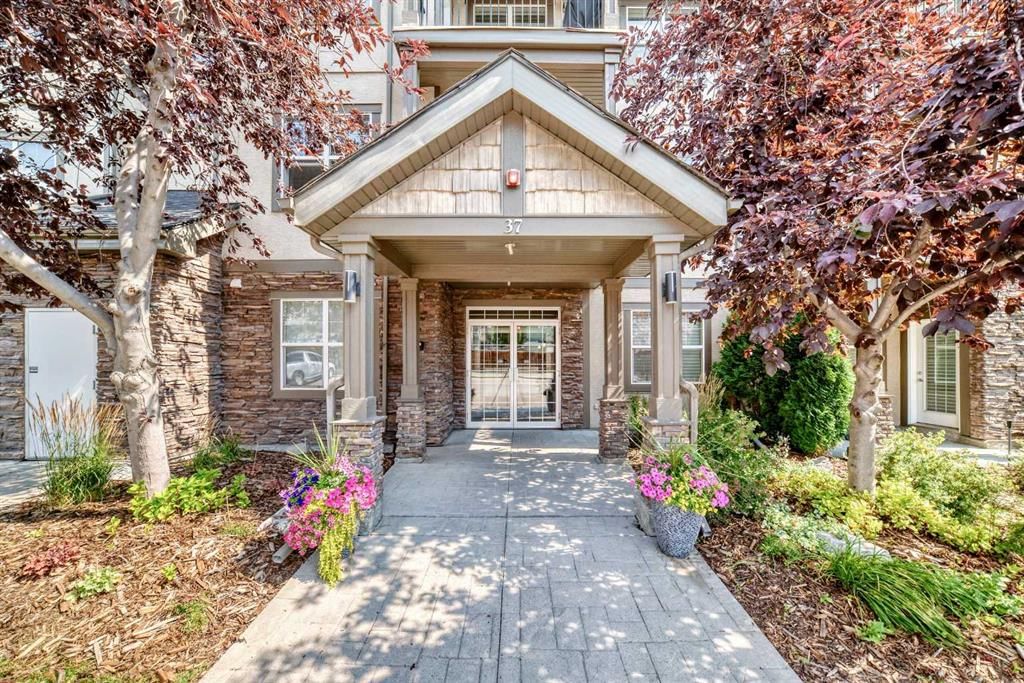 204, 37 Prestwick Drive SE, Calgary — photo 2 of 31