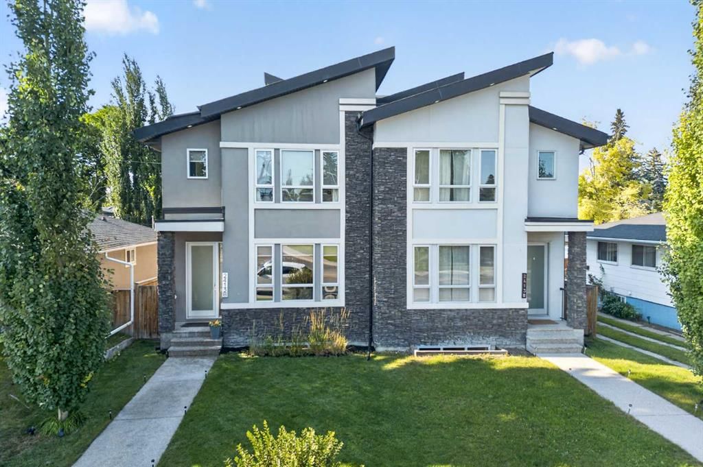 2413B Richmond Road SW, Calgary — photo 2 of 23