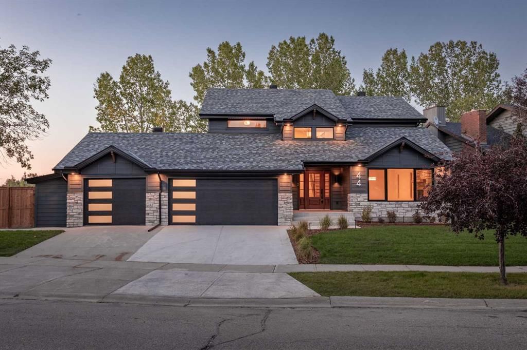 44 Canterbury Drive SW, Calgary — main listing photo