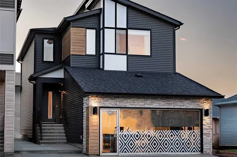 70 Rosemary Gardens SE, Calgary — main listing photo