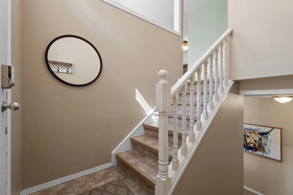 59 Macewan Park Road NW, Calgary — photo 4 of 41