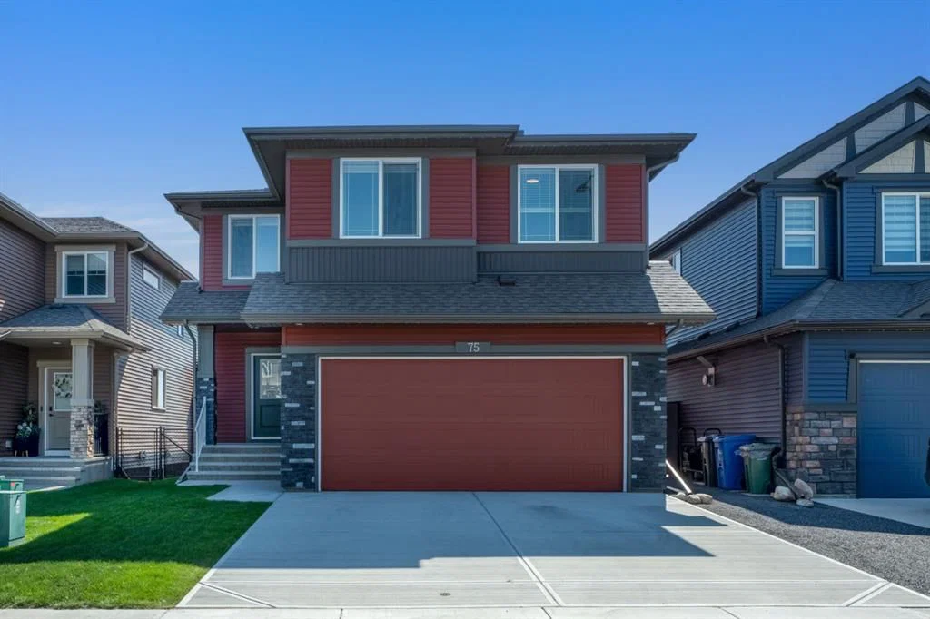 75 Birch Glen, Okotoks — photo 2 of 49