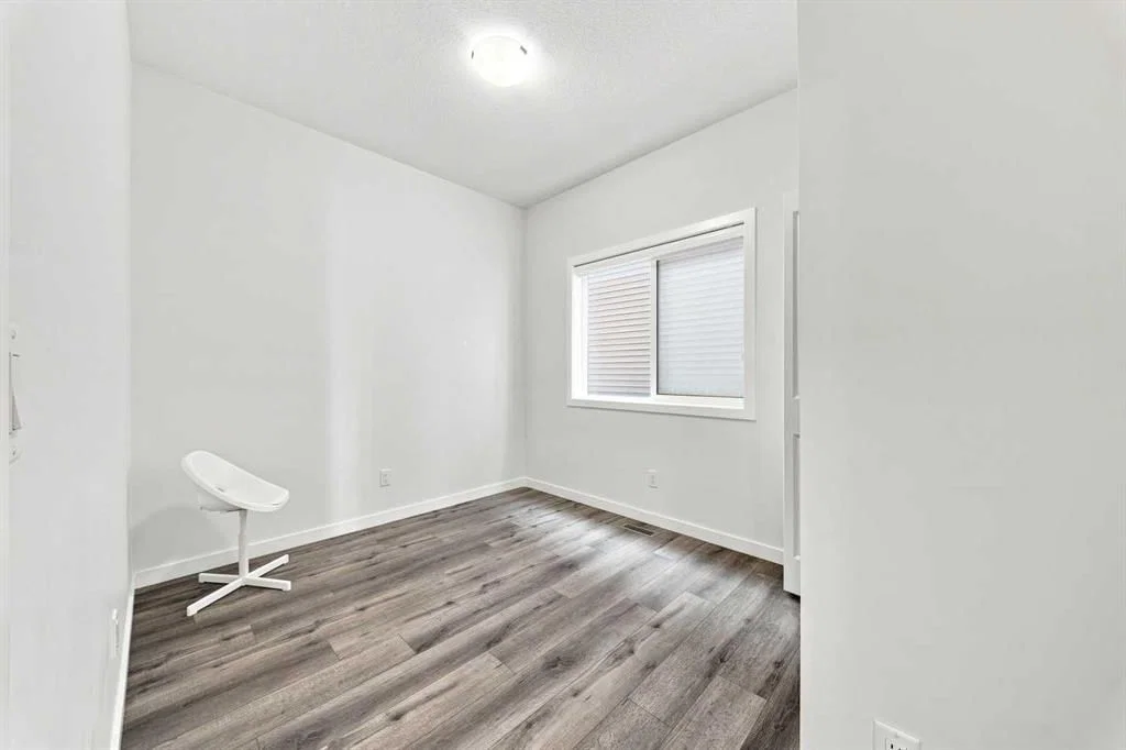 223 Savanna Way NE, Calgary — photo 5 of 50