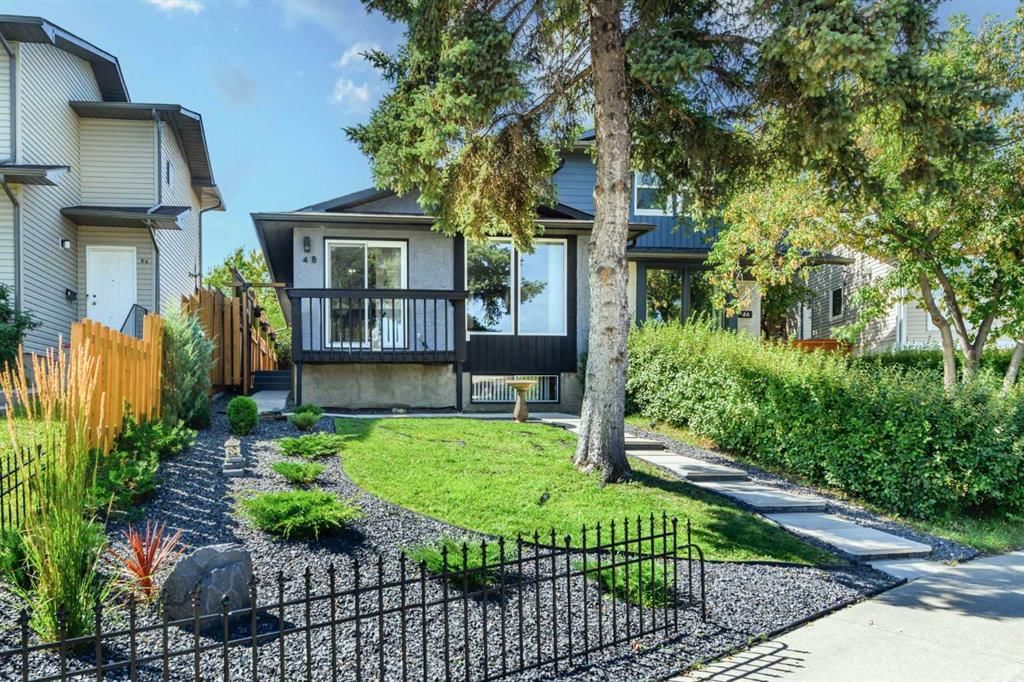 48 Bermuda Court NW, Calgary — main listing photo