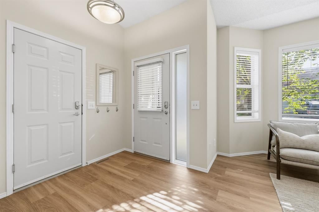 42 Prestwick Pond Terrace SE, Calgary — photo 2 of 50