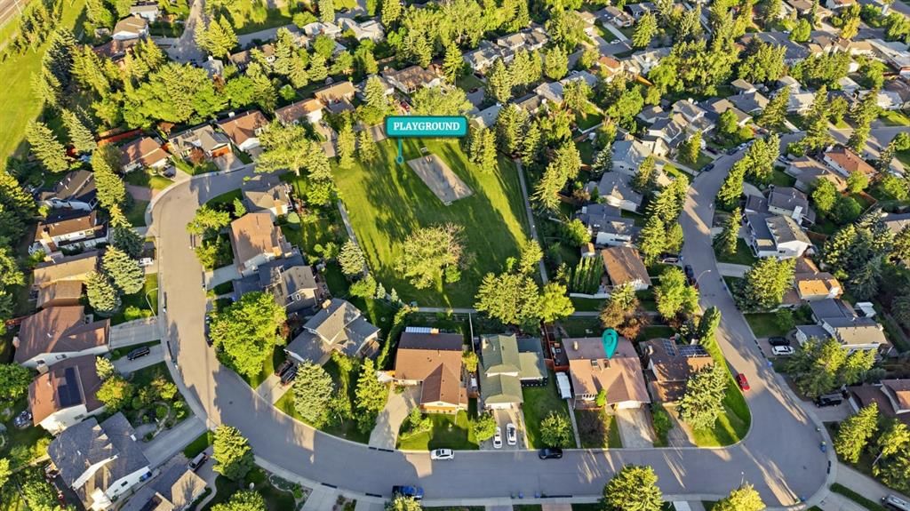 6016 Dalcastle Crescent NW, Calgary — main listing photo