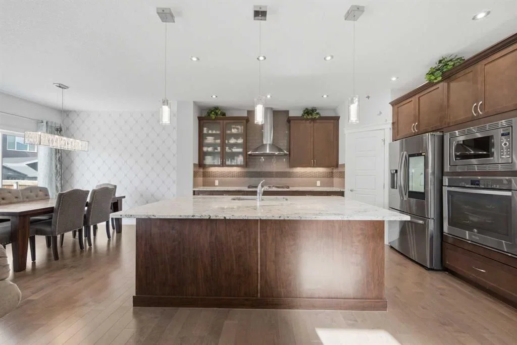 21 Redstone Heath NE, Calgary — photo 5 of 49