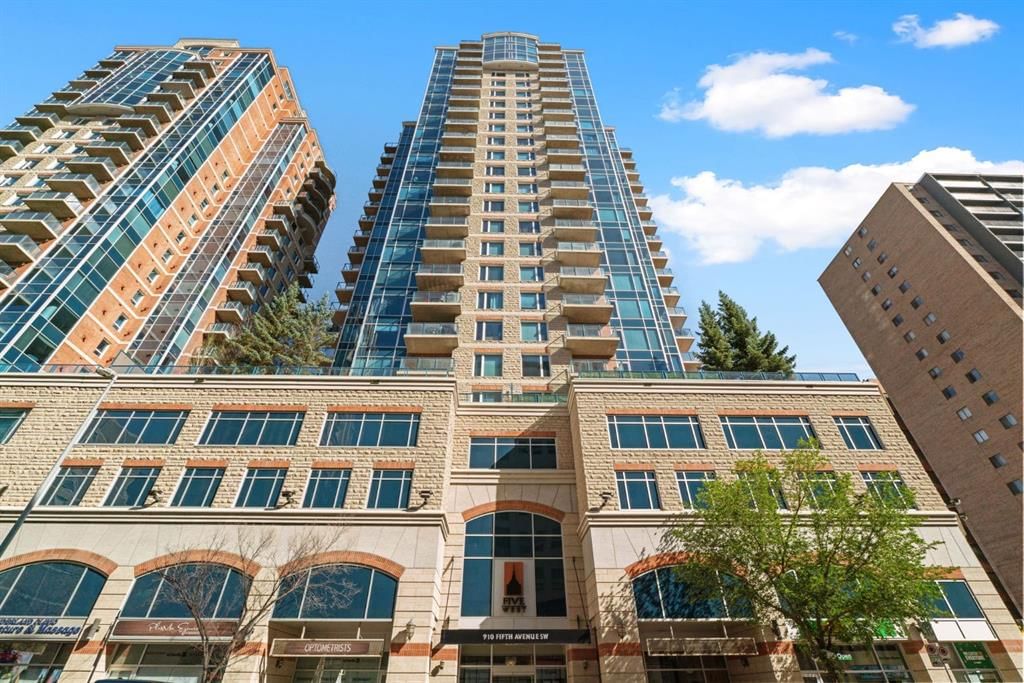 802, 910 5 Avenue SW, Calgary — main listing photo