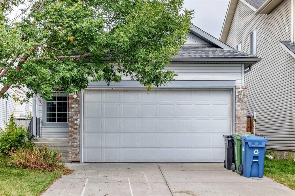 136 Bridlemeadows Common SW, Calgary — photo 2 of 49
