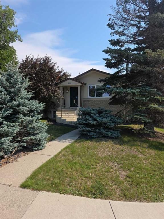 3750 7 Avenue NW, Calgary — photo 3 of 5