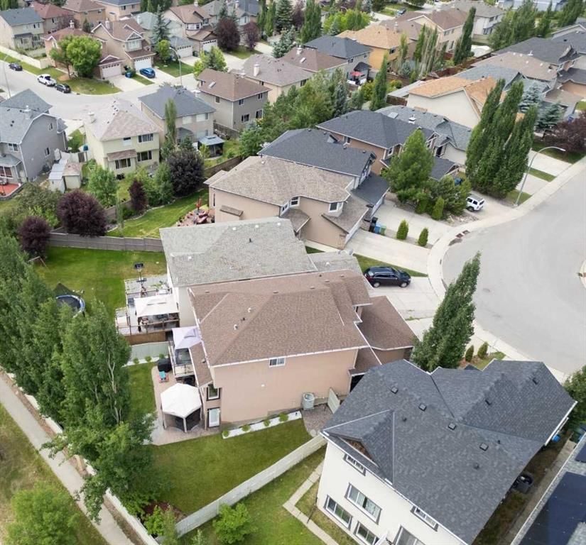 84 Everwillow Park SW, Calgary — photo 4 of 50