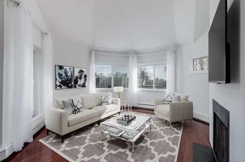 302, 2214 14A Street SW, Calgary — main listing photo