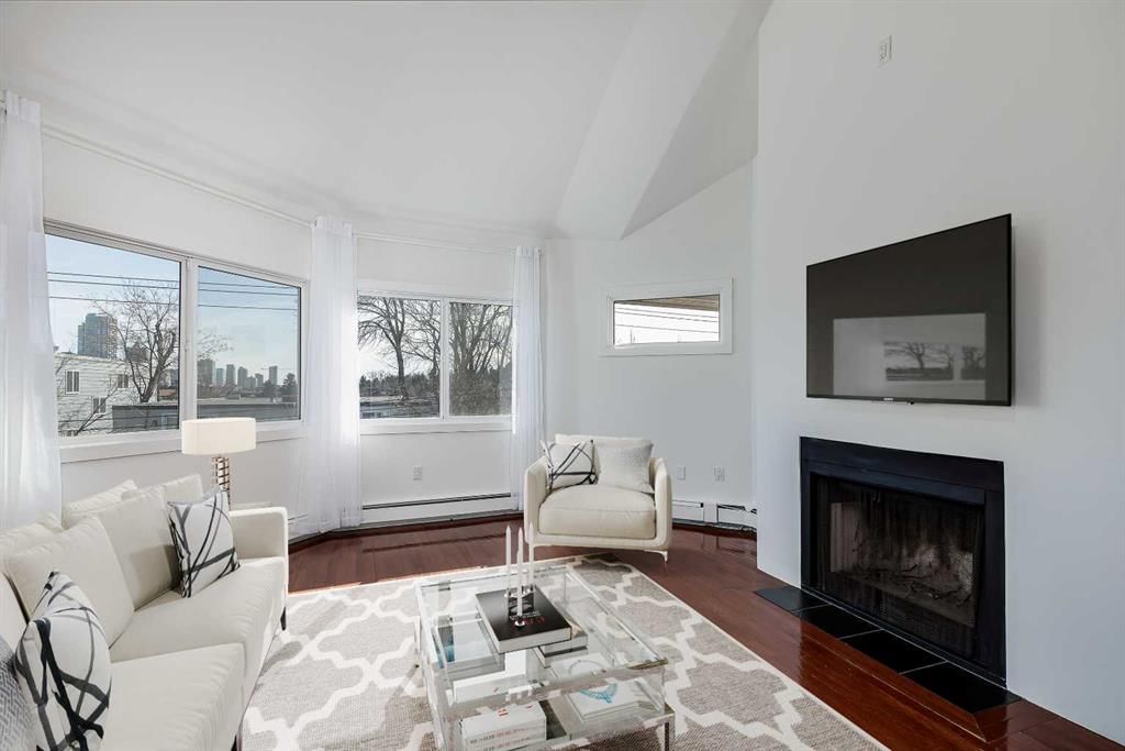 302, 2214 14A Street SW, Calgary — photo 2 of 47