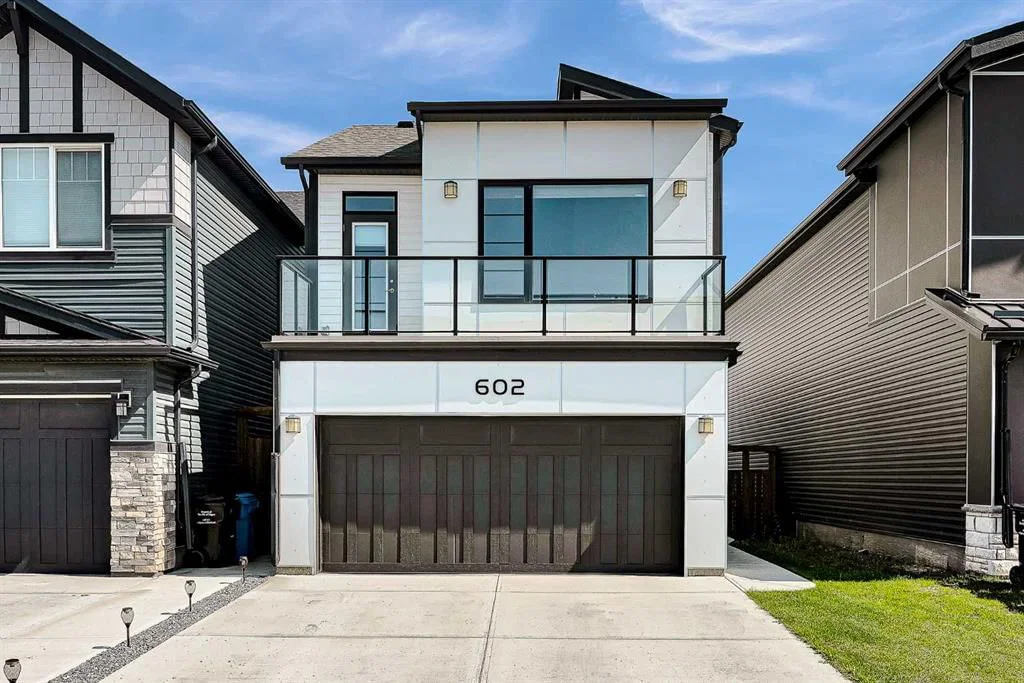 602 Creekstone Circle SW, Calgary — photo 2 of 48