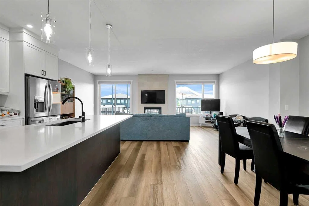 602 Creekstone Circle SW, Calgary — photo 3 of 48