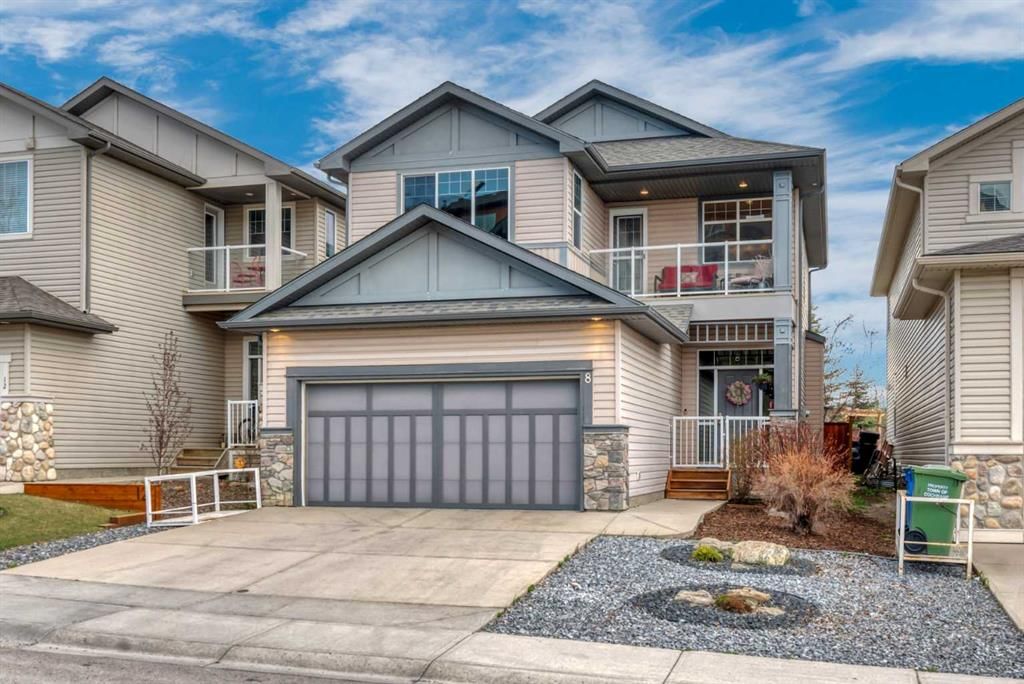 8 Sunset Square, Cochrane — photo 2 of 48