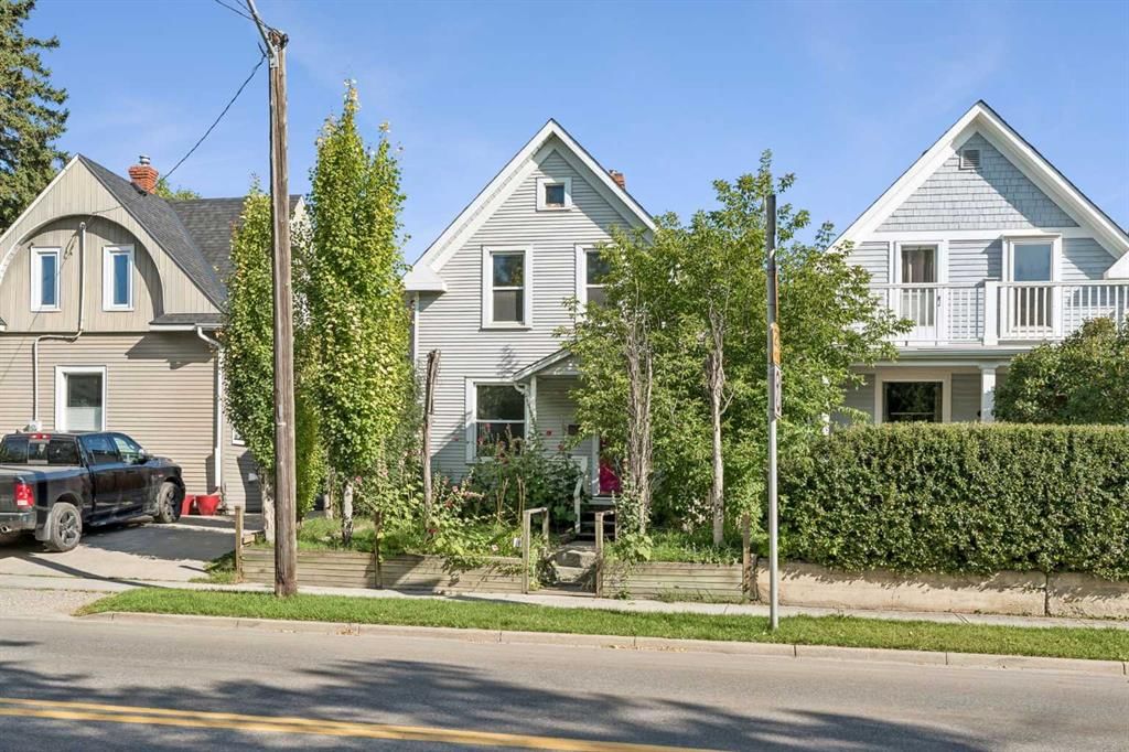 420 12 Avenue NW, Calgary — main listing photo