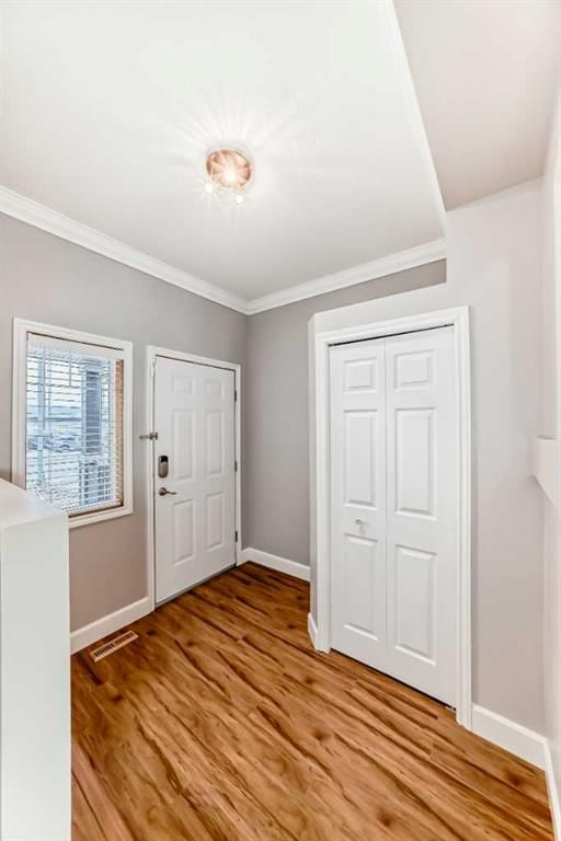 31 Coventry Road NE, Calgary — photo 3 of 47