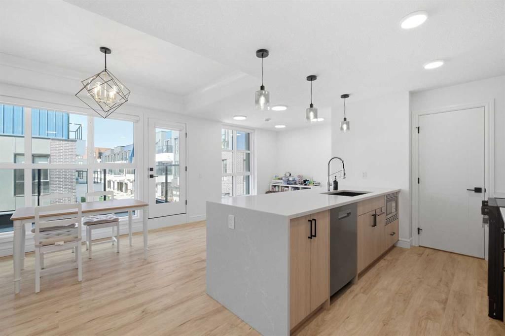 304, 4270 Norford Avenue NW, Calgary — photo 2 of 50