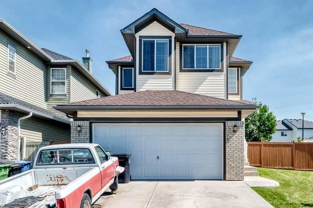 267 Taravista Street NE, Calgary — main listing photo