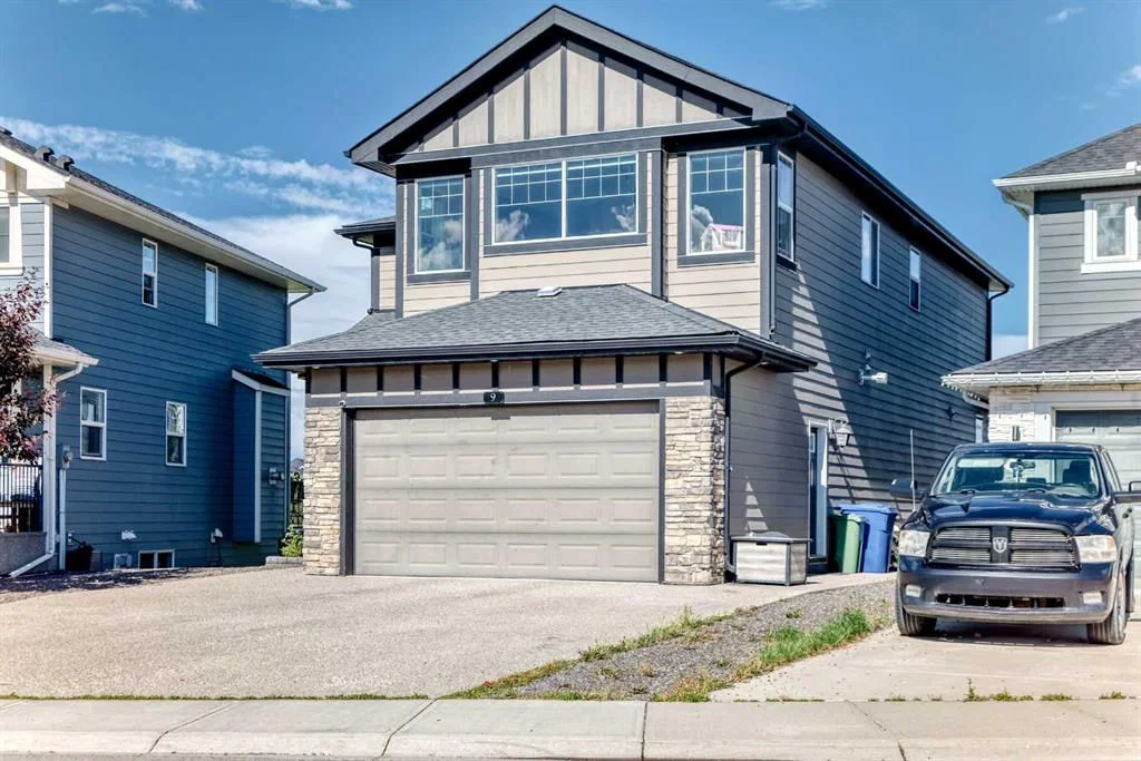 9 Cimarron Springs Green, Okotoks — photo 2 of 50