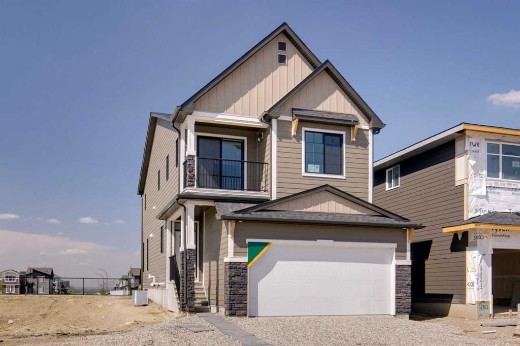 434 Bighorn Avenue SW, Calgary — photo 2 of 38