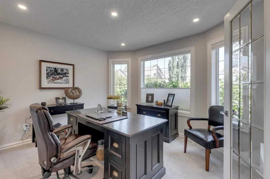 6 Patterson Close SW, Calgary — photo 3 of 46
