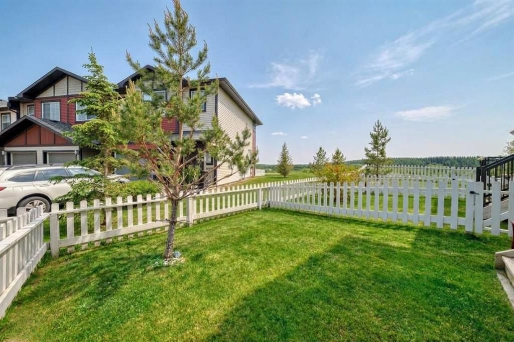 1402 Jumping Pound Common, Cochrane — townhome for sale