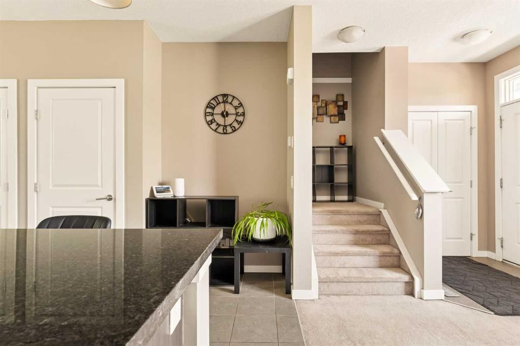 316 Cranfield Common SE, Calgary — photo 3 of 25