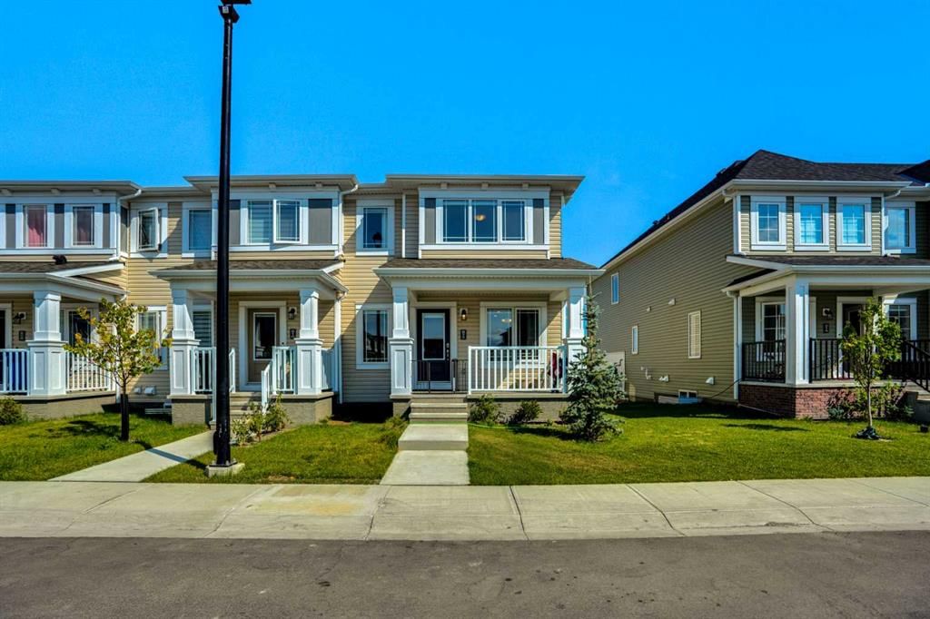812 Windbury Street SW, Airdrie — photo 2 of 38