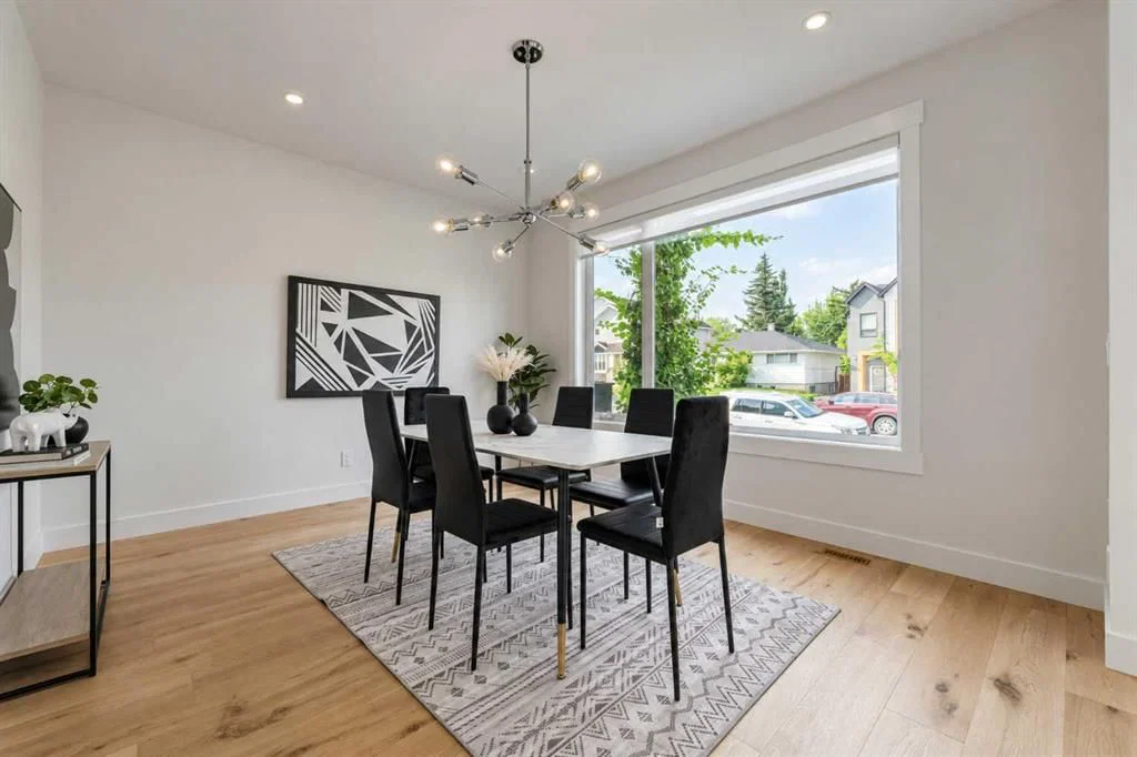 225 33 Avenue NE, Calgary — photo 4 of 50