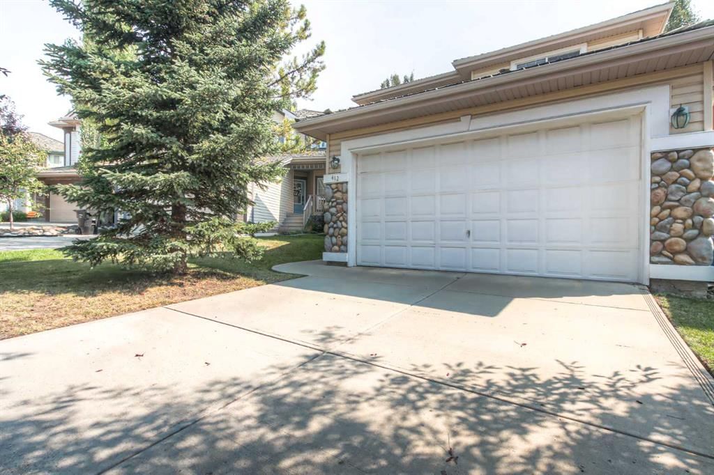 412 Springbank Place SW, Calgary — photo 3 of 48