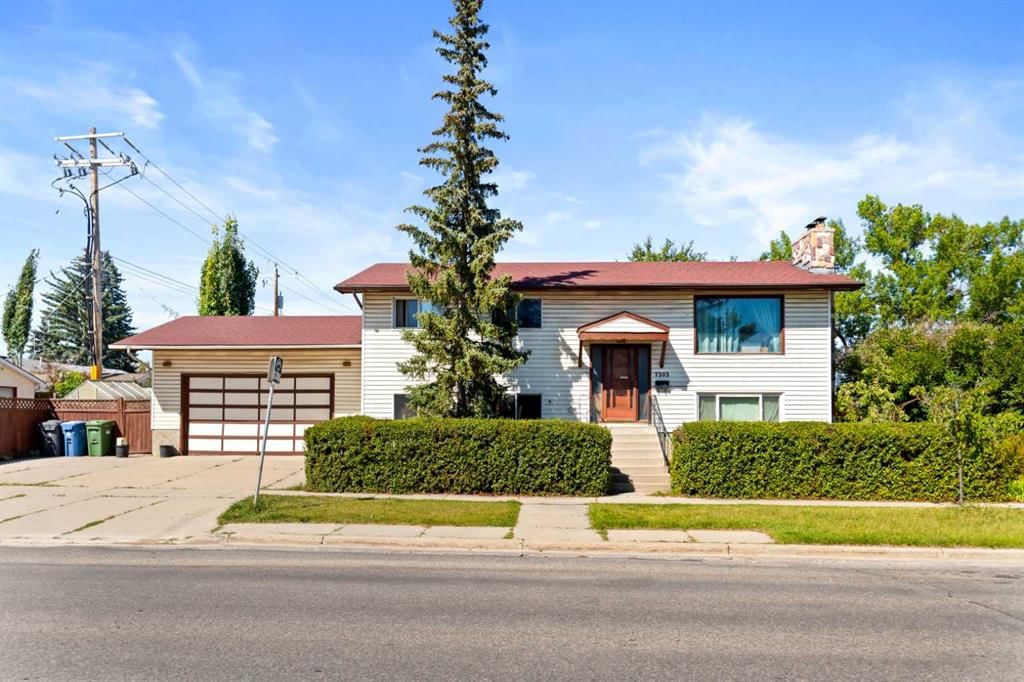 7303 Huntington Street NE, Calgary — main listing photo