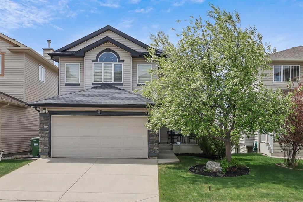 35 Rockyledge Rise NW, Calgary — main listing photo