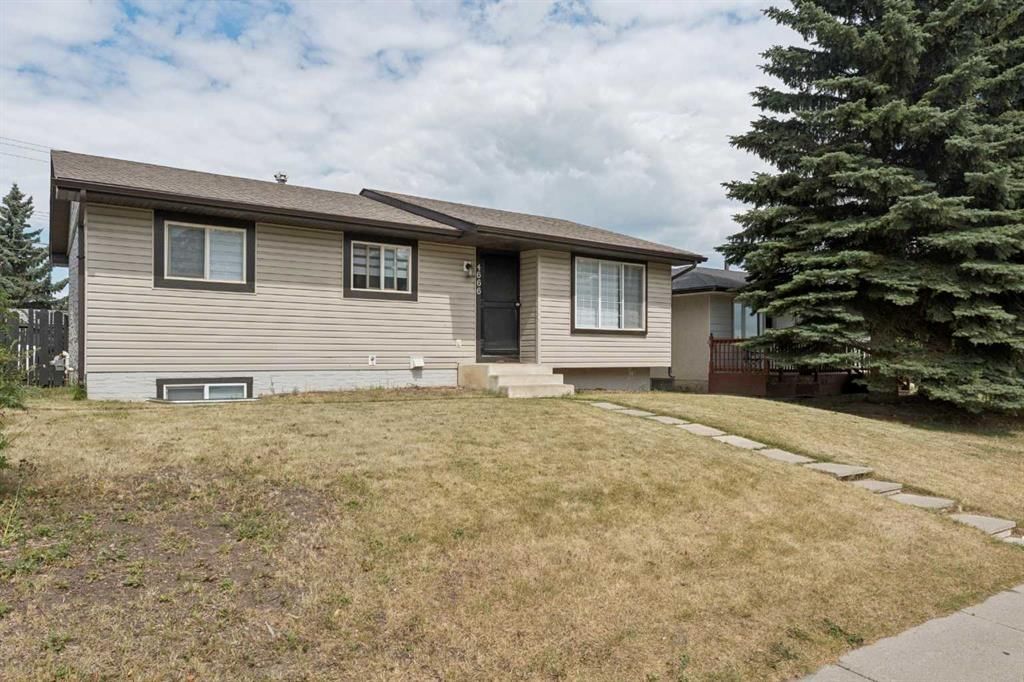 4666 marbank Drive, Calgary — photo 2 of 24