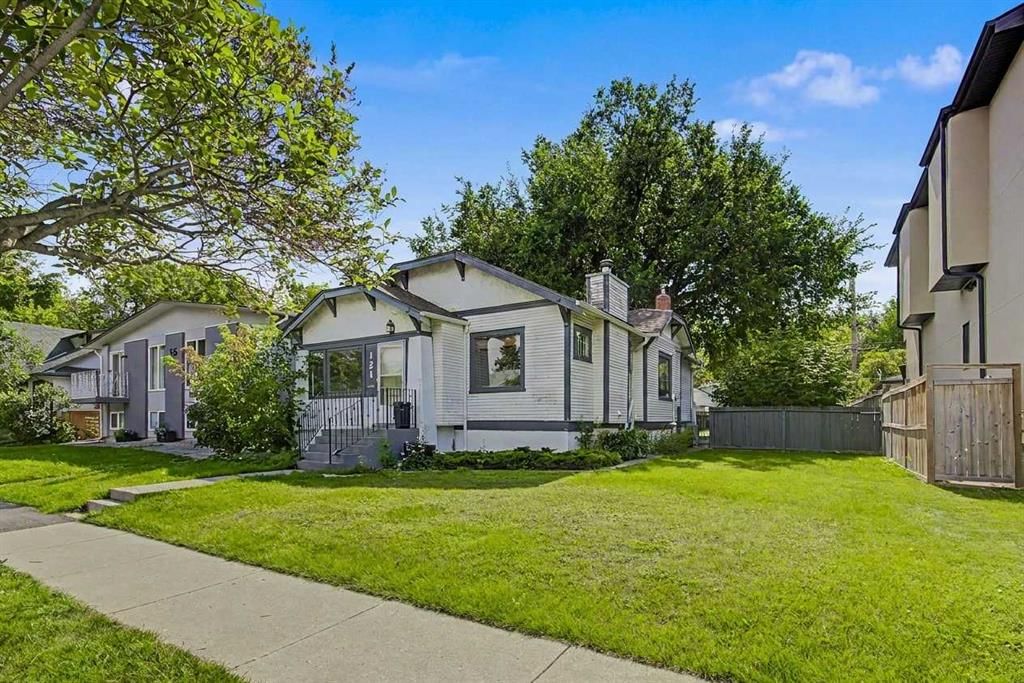 121 10 Avenue NE, Calgary — main listing photo