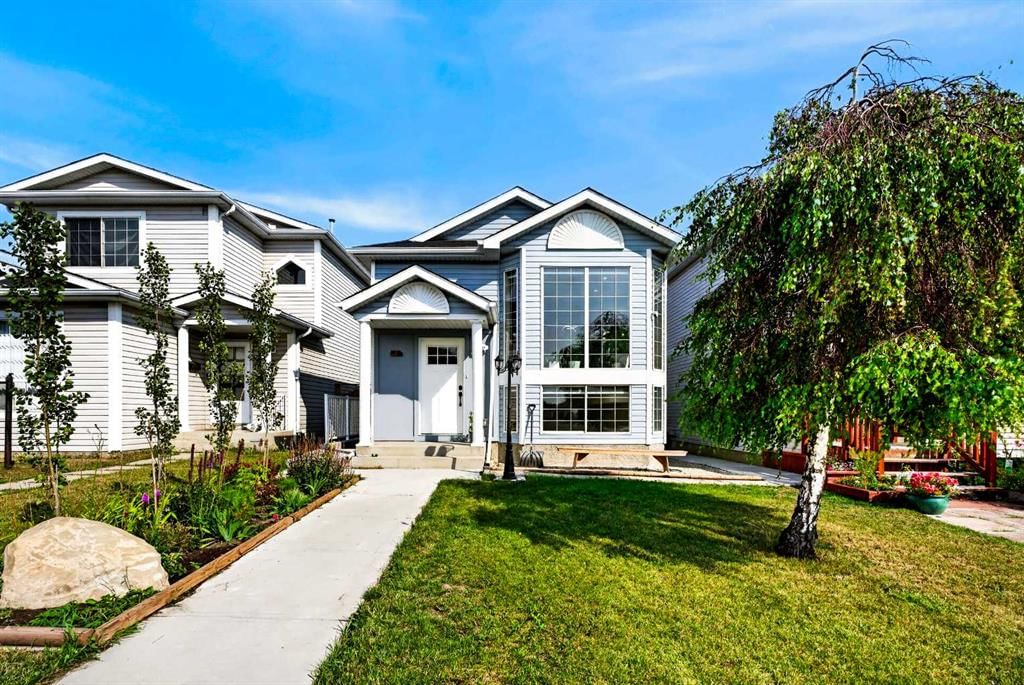 8079 Laguna Way NE, Calgary — main listing photo