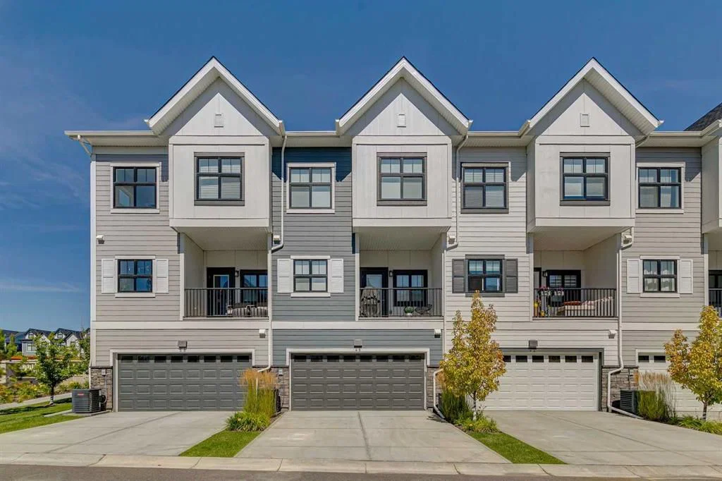 46 Les Jardins Park SE, Calgary — photo 2 of 46