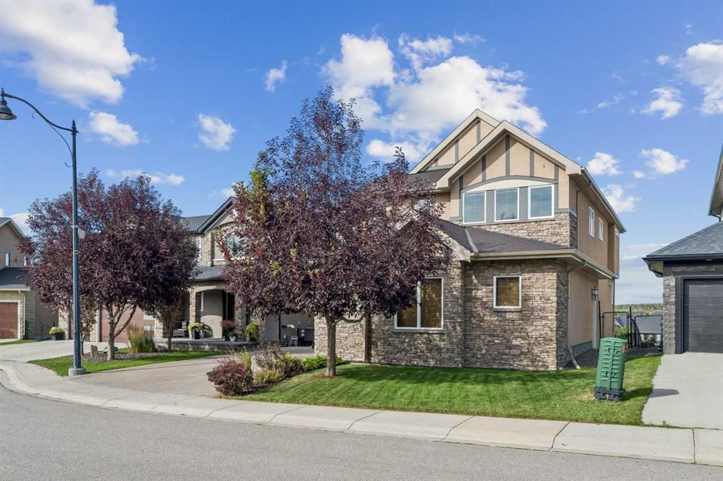 132 Aspenshire Drive SW, Calgary — photo 2 of 50