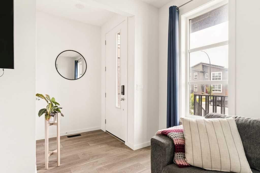39 Howse Rise NE, Calgary — photo 2 of 32
