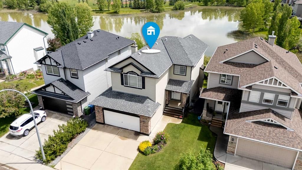 92 Everhollow Way SW, Calgary — photo 2 of 34