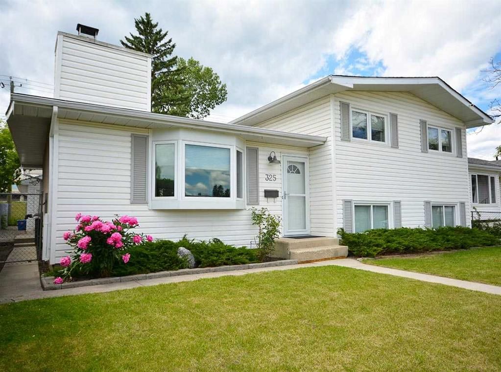 325 Whitney Crescent SE, Calgary — main listing photo