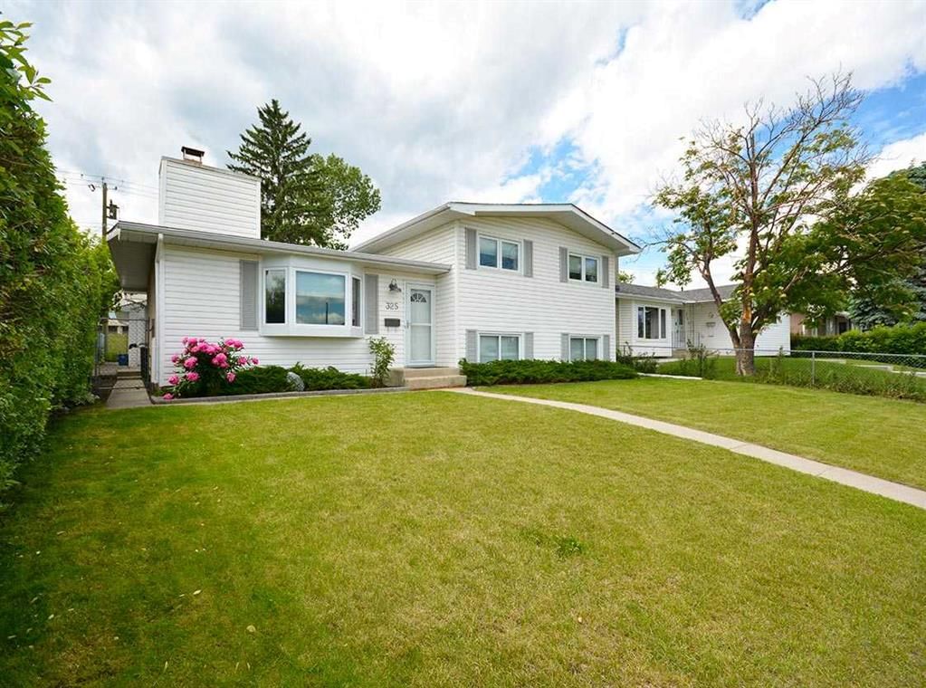 325 Whitney Crescent SE, Calgary — photo 2 of 50