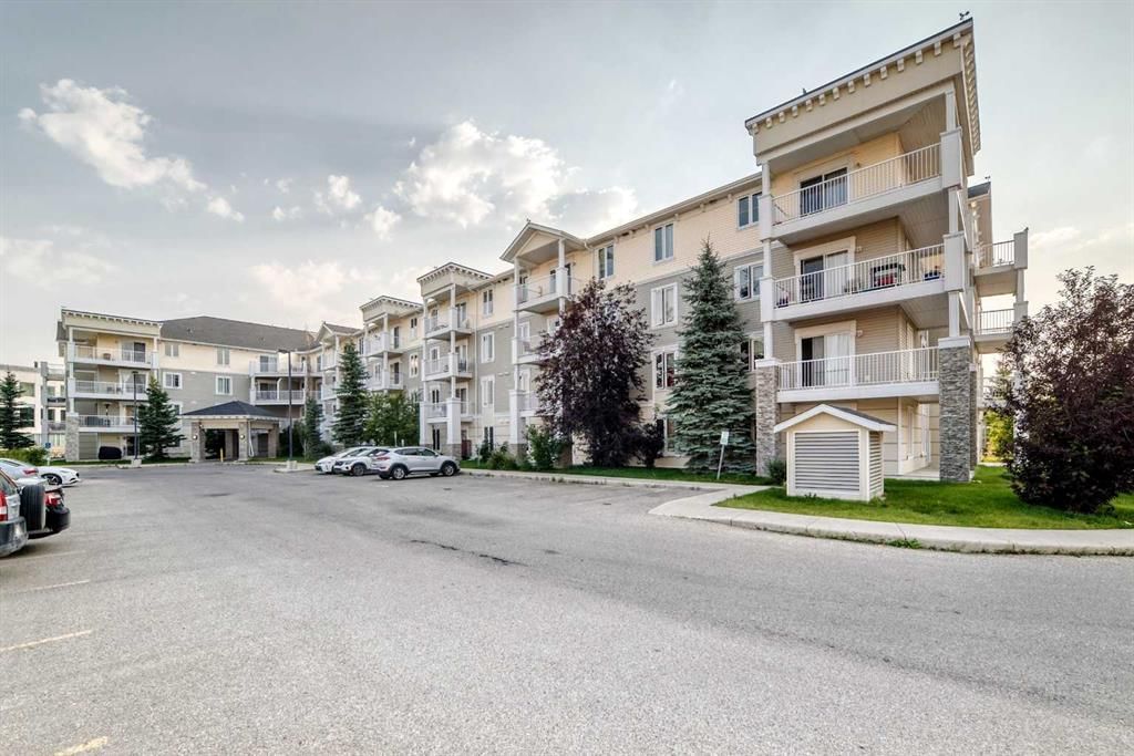 1412, 1140 Taradale Drive NE, Calgary — main listing photo